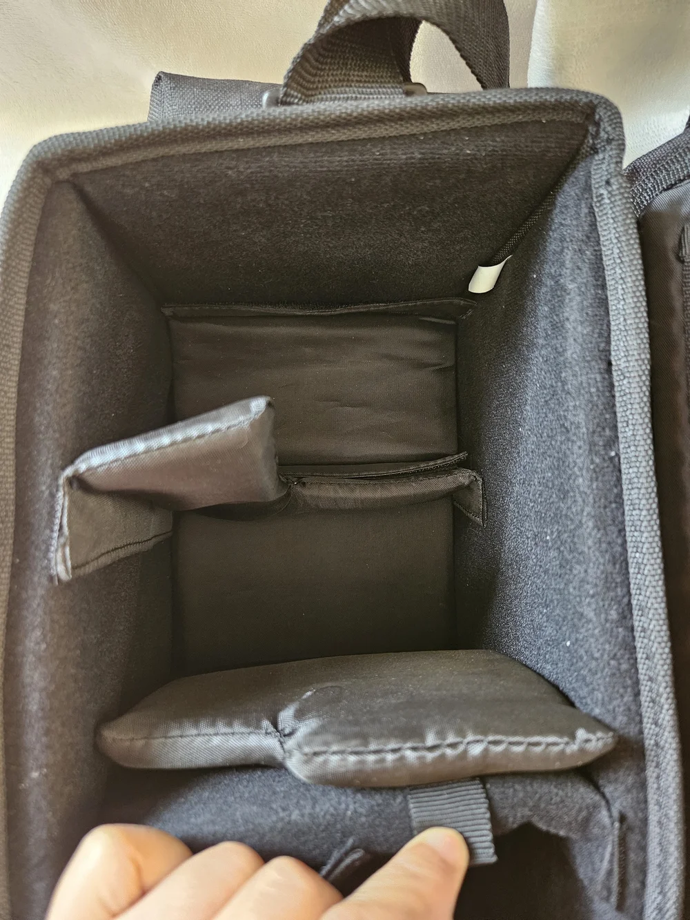 Nikon DSLR Digital SLR Gadget Case Black Men's Camera Bag w/ Shoulder Strap EUC